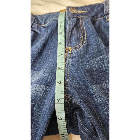 YMI Women's Low Rise Medium Wash Flare Jeans - Size 9 - Picture 5 of 6